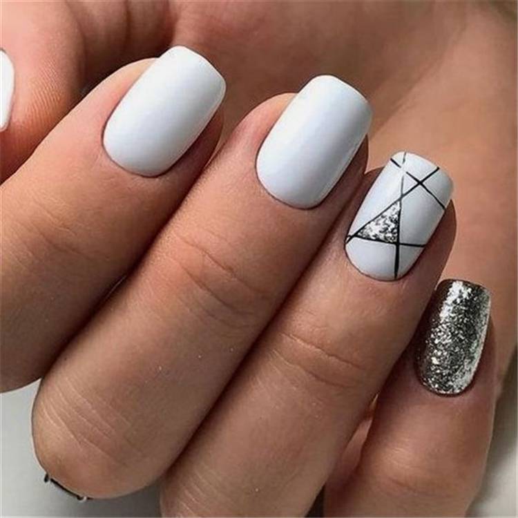 Stylish Winter Short Square Nail Designs To Copy This Season; Winter Nails; Stylish Nails; Short Square Nails; Square Nails; Acrylic Nails; Square Acrylic Nails; Winter Square Nails; #squarenail #shortnails #squareshortnails #nails #winternails #winter