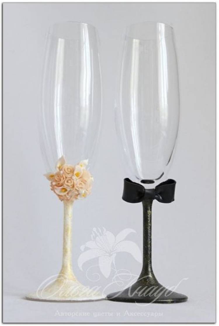 Elegant Wedding Champagne Glasses Decoration Ideas For A Perfect Rustic Wedding; Rustic Wedding; Wedding Glasses; Wedding Champagne Glasses; Champagne Glasses; Elegant Wedding; #rusticwedding #rustic #weddingglasses #champagneglasses #glassdecoration