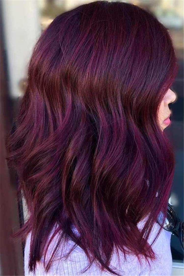 Best Burgundy Hair Color And Designs For Your Inspiration; Burgundy Hair; Burgundy Hair Color; Burgundy Hair Designs; Burgundy; Burgundy Color; Woman Hair Color; Chic Hair Color; Gorgeous Hair Color; #haircolor #burgundyhaircolor #burgundycolor #burgundyhair #hairstyle #chichairstyle