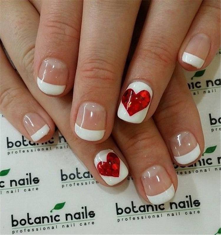 Valentine's Day nails; Red nail art designs; Romantic heart shape nails; acrylic nails;Heart Shape Nails; #valentine #valentinenail #nails #naildesign #chicnails