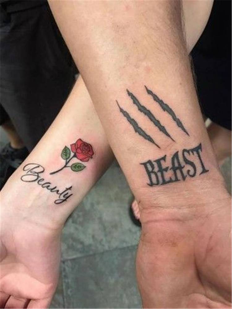 Unique And Coolest Couple Matching Tattoo For A Romantic Valentine's Day In 2020 ; Couple Tattoo Ideas; Couple Tattoos; Matching Couple Tattoos;Simple Couple Matching Tattoo;Tattoos; Valentine's Day; Valentine's Tattoo #valentine's #valentine'stattoo #Tattoos #Coupletattoo#Matchingtattoo