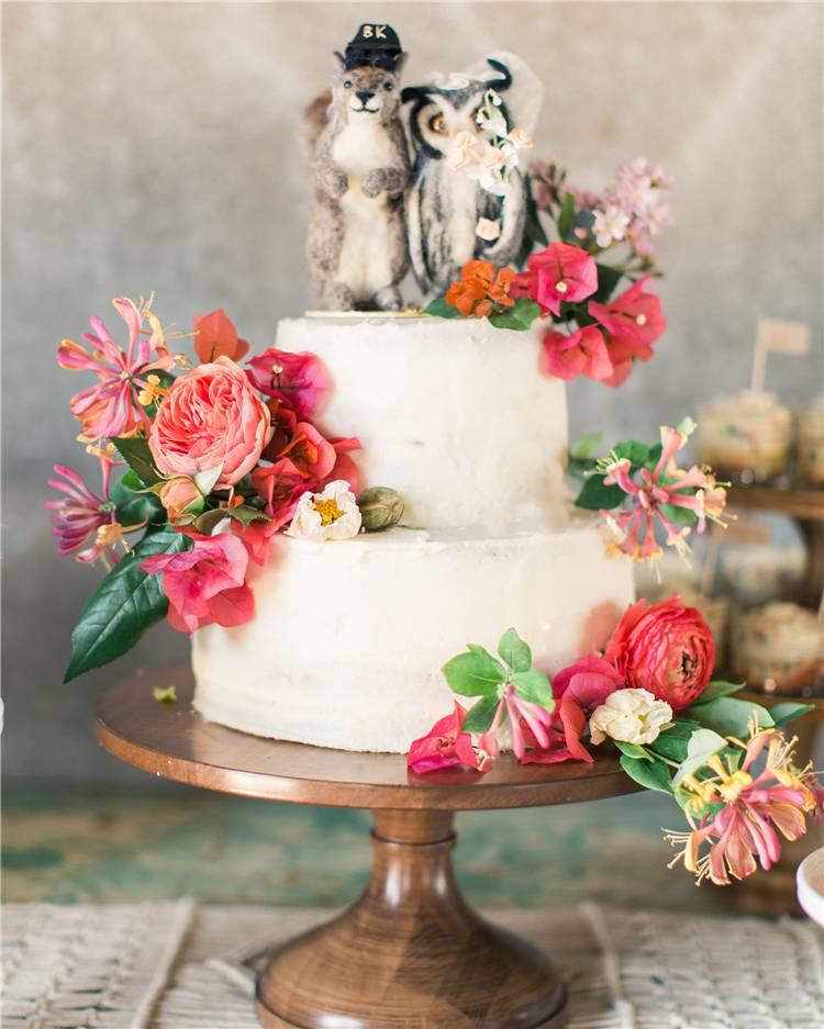 Gorgeous Wedding Cakes For Your Inspiration; Wedding Cakes; Floral Wedding Cakes; Floral Cakes; Romantic Cakes; #weddingcake #floralweddingcake #cake #weddingart