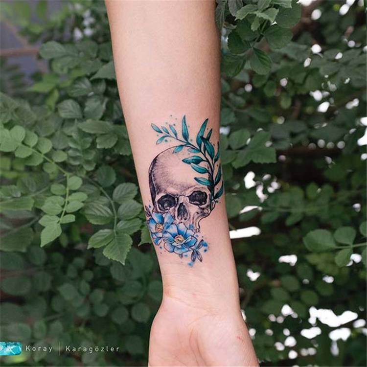 Unique Tattoo Ideas For Stylish Women; Tattoo Ideas; Unique Tattoo; Stylish Tattoo; Tattoo; Tattoo Design; #uniquetattoo #tattoodesign #stylishtattoo