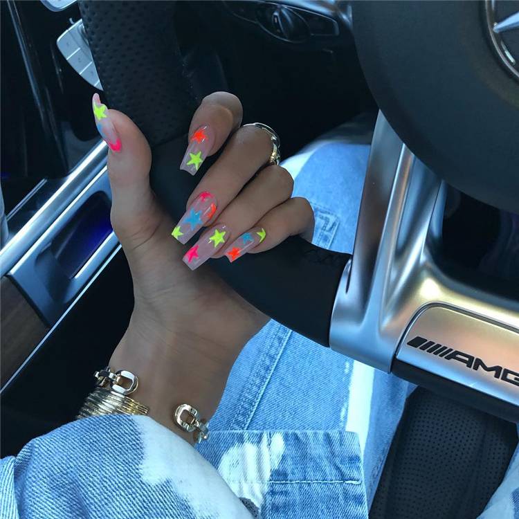 Trendy Nail Art Ideas From Celebrities You Must Know In 2020; Nair Art; Nail Design; Celebrity Nails; Celebrity Nail Art; Trendy Nails; #nail #naildesign #celebritynails