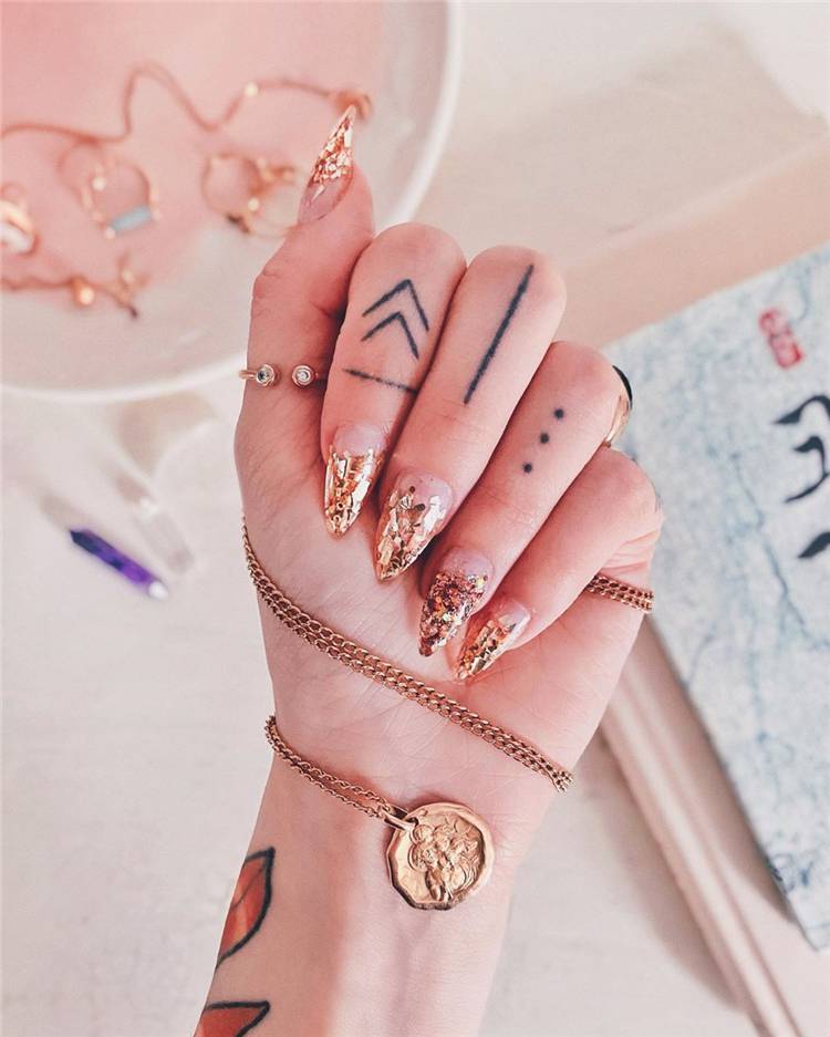 30 Gorgeous And Amazing Finger Tattoo Ideas - Women Fashion Lifestyle ...