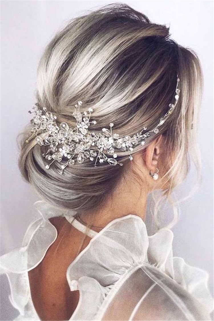 Gorgeous And Stunning Wedding Updo Hairstyles For Long Hair - Women