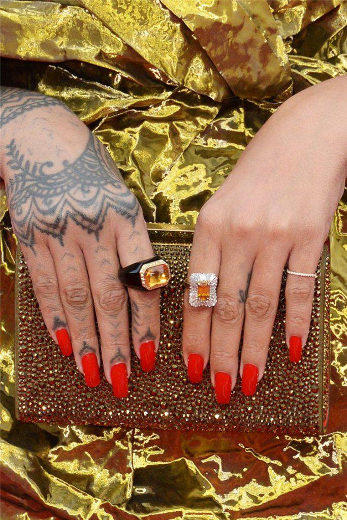 Trendy Nail Art Ideas From Celebrities You Must Know In 2020 - Women ...