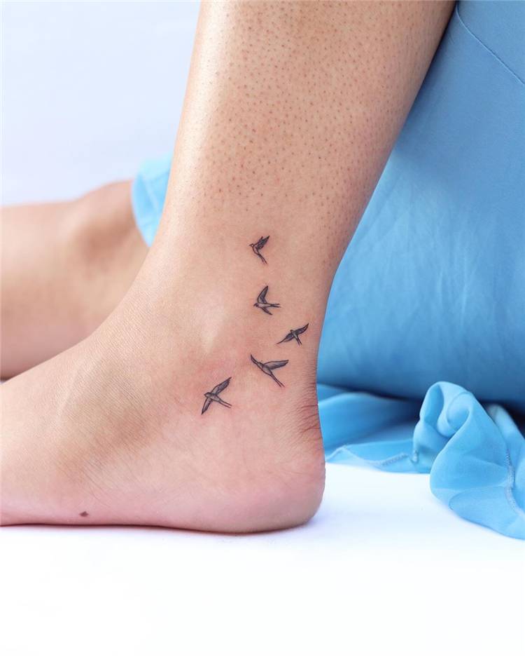 Small Tattoo Ideas For Your Ink Collection ASAP; Small Tattoo; Tiny Tattoo; Ink Tattoo; Tattoo #smalltattoo #tinytattoo #tattoo #tattoodesign