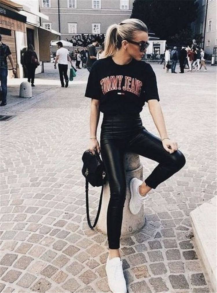 Ideas About Cute Spring Outfits with Sneakers; Spring Outfits; Spring Outfits Ideas; Sneaker; #springoutfit #springoutfits #springoutfitideas