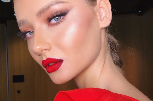 Natural Makeup Trends You Should Know In 2020; Makeup Looks; Makeup Ideas; Natural Makeup; Natural Makeup Looks; Seasonal Makeup Looks; Makeup Trends #makeup #makeuplooks #naturalmakeup #naturalmakeuplooks
