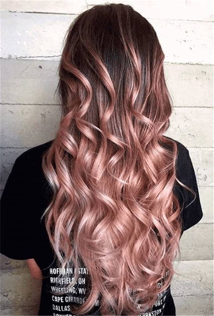 Pretty And Stunning Rose Gold Hair Color & Hairstyles For Your Inspiration; Rose Gold Hair; Rose Gold Hair Color; Rose Gold Hair Color Ideas; Gorgeous Hair; Hairstyles; Rose Gold; Rose Gold Fashion; Rose Gold Hairstyles; #rosegold #rosegoldhair #haircolor #hairstyle