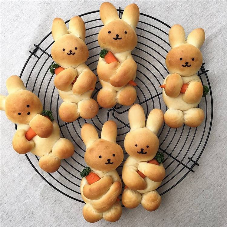 Meaningful Easter Celebration Ideas For Your Inspiration; Easter Cookies; Cookies; Bunny; Egg; Easter; Easter Holiday; Easter Decor; Easter Table; Easter Table Deocr; Table Centerpiece; Easter Table Centerpiece; Easter Egg; Easter Bunny #Easter #Easterdecor #easterholiday #Eastercookies #easterholiday #eastereggs #easterbunny