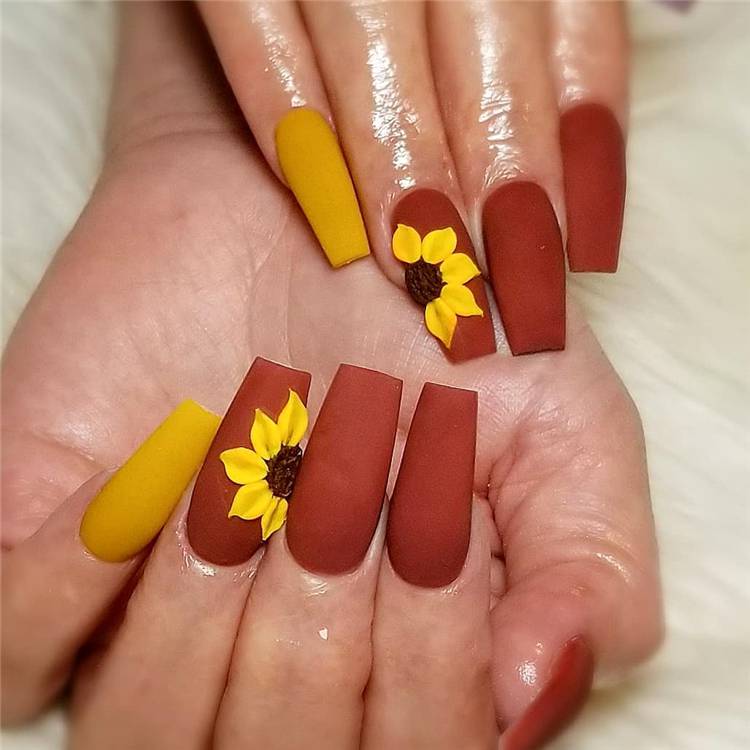 Gorgeous And Stunning Floral Nail Designs You Should Copy Right Now; Floral Nails; Lovely Nails; Nails; Square Nails; Nail Design; Flower Nails; Cherry Blossom Nails; Lily Nails; Sunflower Nails; Daisy Nails; #nails #springnail #flowernails #squarenail #naildesign #floralnails