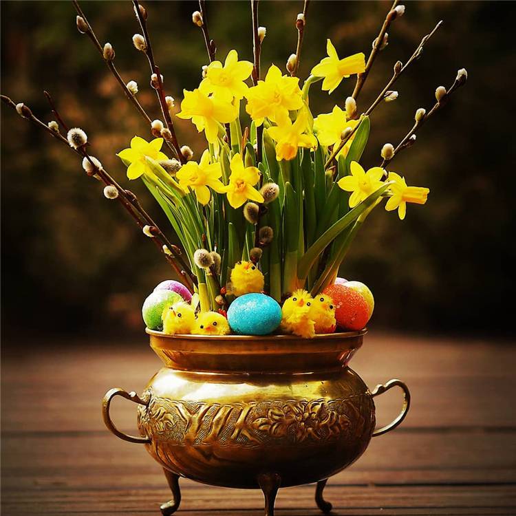Meaningful Easter Celebration Ideas For Your Inspiration; Easter Cookies; Cookies; Bunny; Egg; Easter; Easter Holiday; Easter Decor; Easter Table; Easter Table Deocr; Table Centerpiece; Easter Table Centerpiece; Easter Egg; Easter Bunny #Easter #Easterdecor #easterholiday #Eastercookies #easterholiday #eastereggs #easterbunny