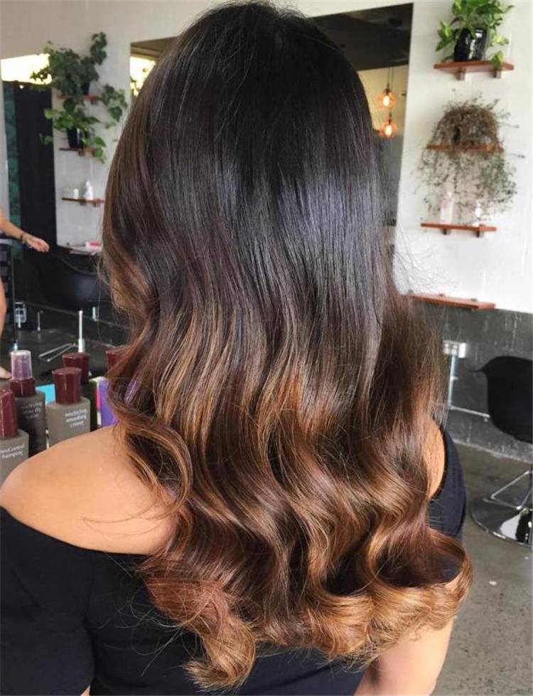 Stunning Ombre Hair Colors You Must Love This Year; Hair Color; Ombre Hair; Ombre Hair Color; Ombre Hairstyle; Ombre Hair Color Ideas; #ombrehair #ombrehaircolor #ombrecolor #haircolor #hairstyle