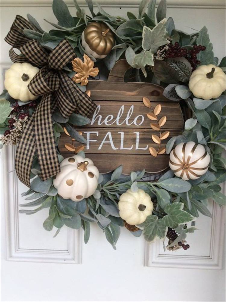 Amazing And Stunning Fall Wreaths You Must DIY At Home; Fall Wreath; Fall Wreaths DIY; DIY Wreaths; Door Wreaths; Fall Decoration; Home Decor; #falldecor #fallwreath #wreath #wreathDIY #DIY #homedecor #doorwreath