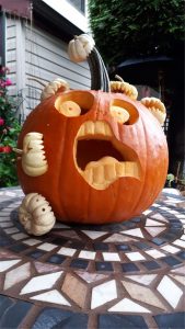 30 Amazing And Creative Pumpkin Carving Ideas Your Should Try This ...
