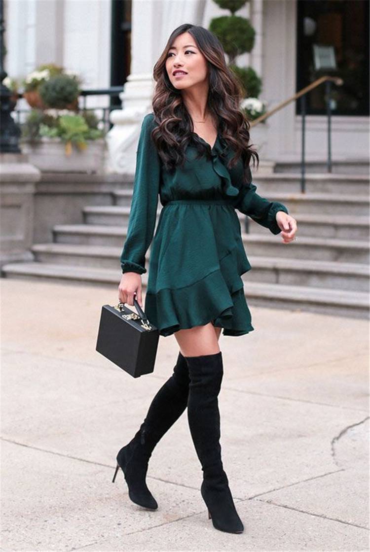 Classic And Gorgeous Fall Outfits With Over-The-Knee Boots; Fall Outfits; Outfits; OTK Boots Outfits; Over-The-Knee Boots Outfits; Sweater; Leather Dress; Skirt #OTKbootsoutfits #falloutfits #boots #fallboots #overthekneeboots #girloutfits #fallbootsoutfits 
