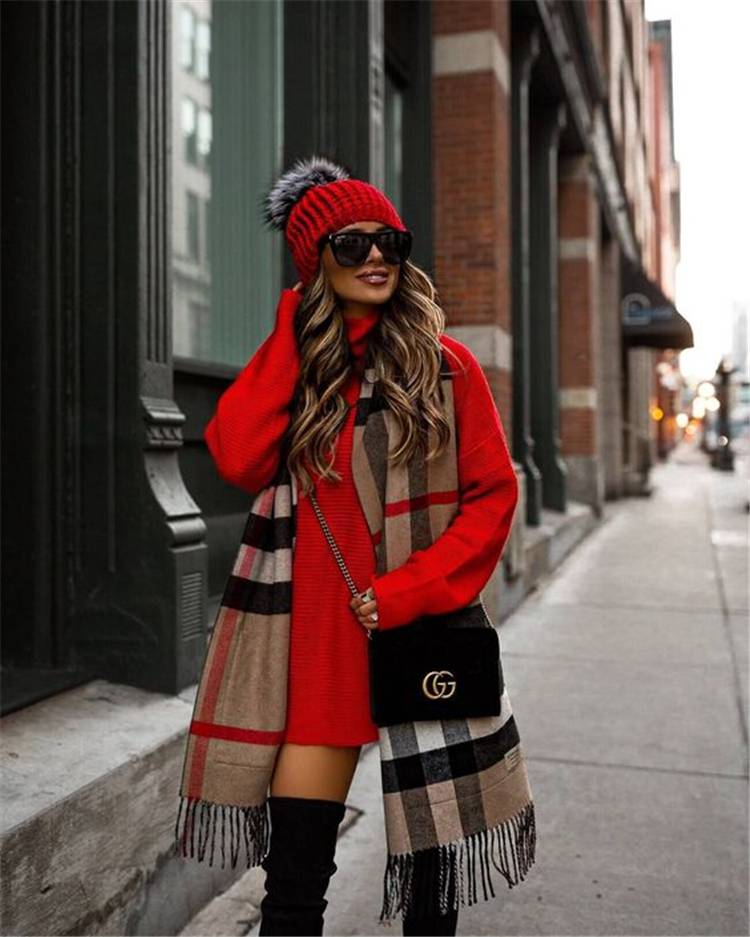 Trendy And Classic Winter Outfits To Update Your Wardrobe; Winter Outfits; Outfits; Winter Coat; Parka Jacket; Trench Green Coat; Faux Fur Coat; Oversize Sweater; Sweater Dress; Puffy Jacket; #winteroutfit #outfits #parkajacket #fauxfurcoat #oversizesweater #sweaterdress #puffyjacket