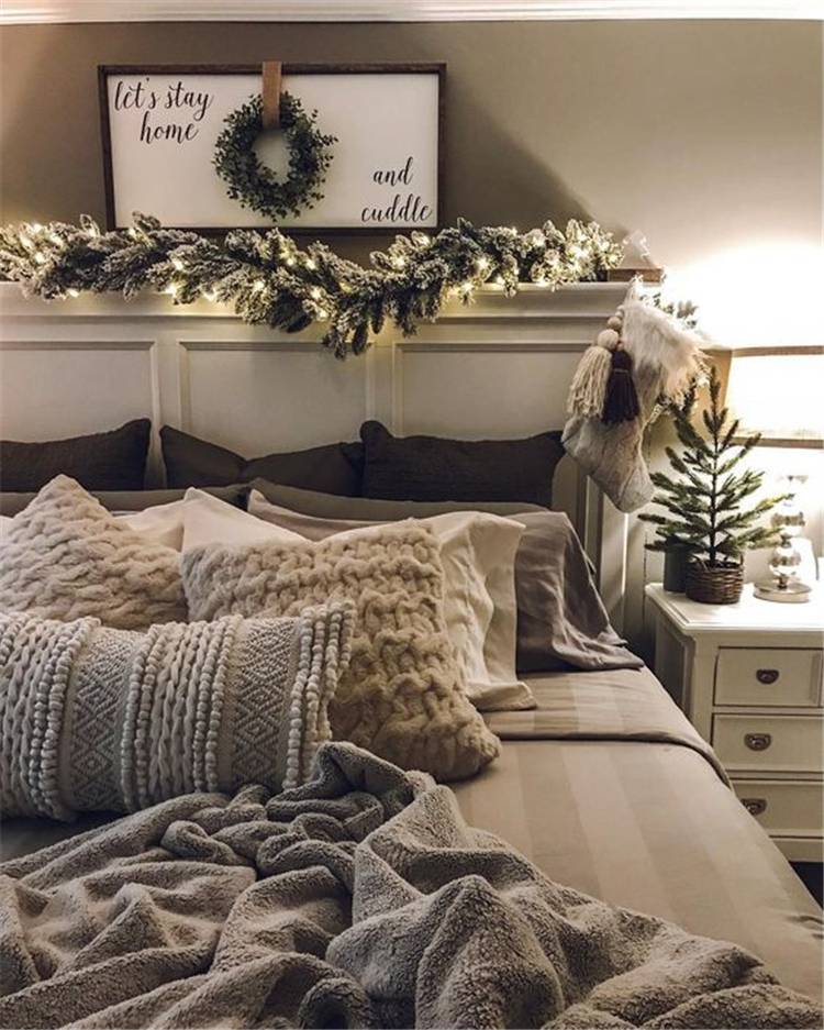 Perfect Winter Bedroom Decoration Ideas For Your Inspiration; Winter Bedroom; Winter Bedroom Decoration; Bedroom Decor; Bedroom Arrangement; Bedroom Paint Color; Bedroom Color; Bedroom Design; #winterbedroom #winterbedroomdecoration #bedroomdecor #bedroompaint #bedroomcolor #bedroomdesign #bedroomarrangement #rusticbedroom #modernbedroom #minimalistbedroom #christmas #christmasbedroom