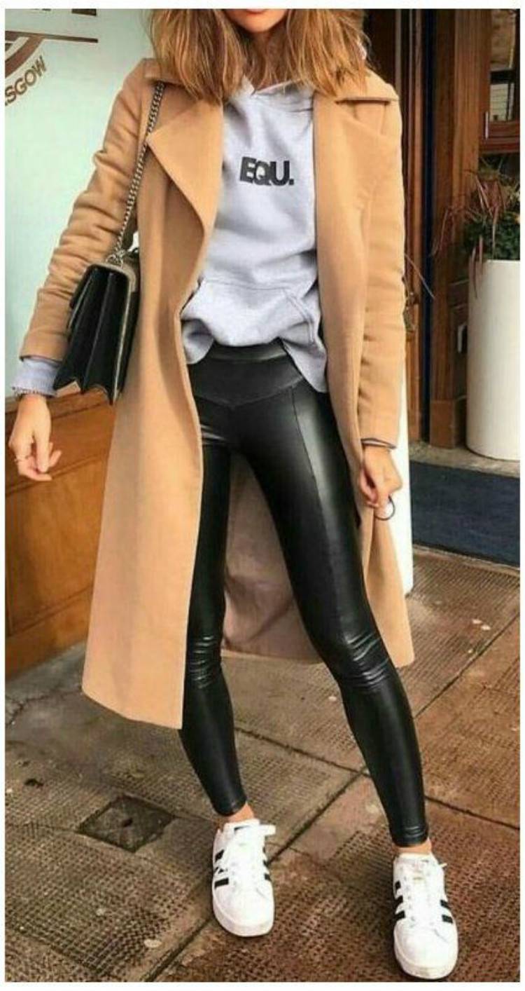 Gorgeous Winter Outfits To Make You Feel Wonderful; Winter Outfits; Outfits; Winter Coat; Leather Jacket; Leather Pants; Leather Skirt; Oversize Sweater; Winter Black Coat  #winteroutfit #outfits #leatherjacket #leathercoat #oversizesweater #leatherskirt #Leatherpants