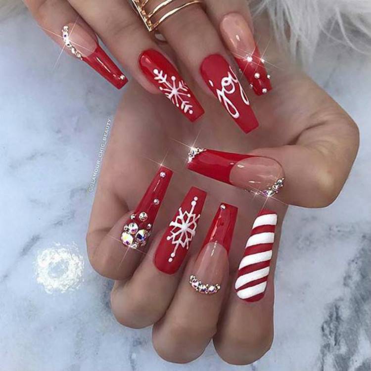 Stunning Arcylic Winter Coffin Nail Ideas For You; Winter Nails; Winter Coffin Nails; Coffin Nails; Arcylic Nails; Glitter Coffin Nails; Rhinestones Coffin Nails; Black And White Coffin Nails; #wintercoffinnails #coffinnails #arcyliccoffinnails #nails #blackandwhitecoffinnails #glittercoffinnails #rhinestonecoffinnails