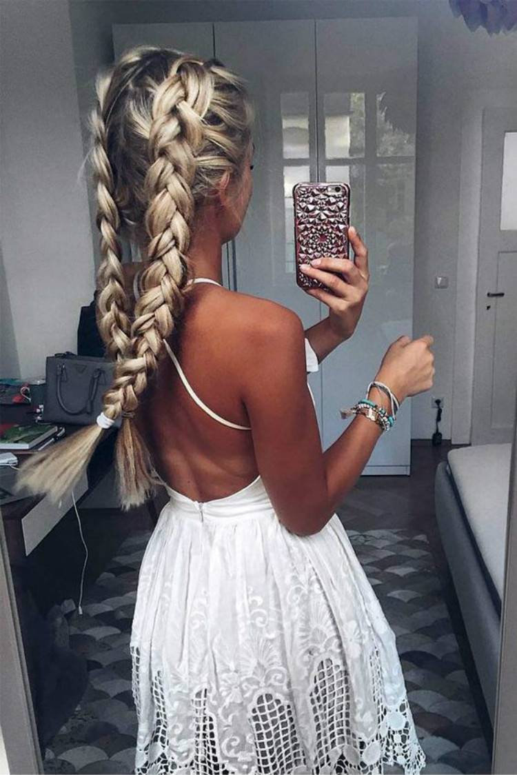 Amazing Hairstyles For The Coming Christmas And Holiday Party; Christmas; Christmas Hairstyle; Hairstyle; Hair Idea; Double Braided Hairstyle; Braided Hairstyle; Double Space Bun Hairstyle; Holiday Hairstyle; Updo Hairstyles;#christmas #christmashairstyle #christmashairideas #updo #braidedhairstyle #holidayhairstyle #spacebunhairstyle #doublebraidedhairstyle