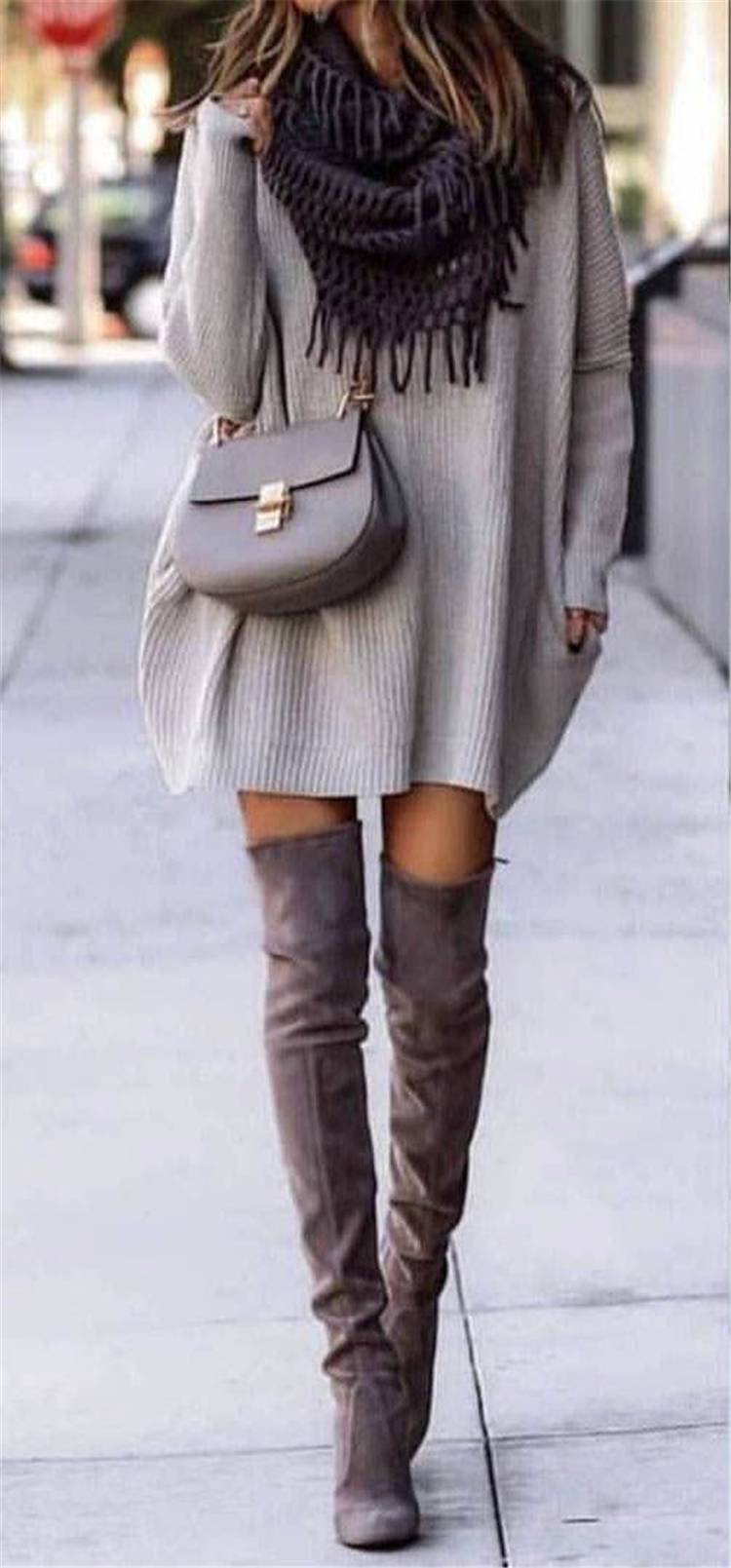 Gorgeous And Casual Winter Outfits With A Scarf; Winter Outfits; Outfits; Casual Outfits; Outfits With Scarf; Jacket With Scarf; Coat With Scarf; Oversize Sweater; #winteroutfits #outfits #casualoutfits #scarf #winterscarf #coatwithscarf #oversizesweater