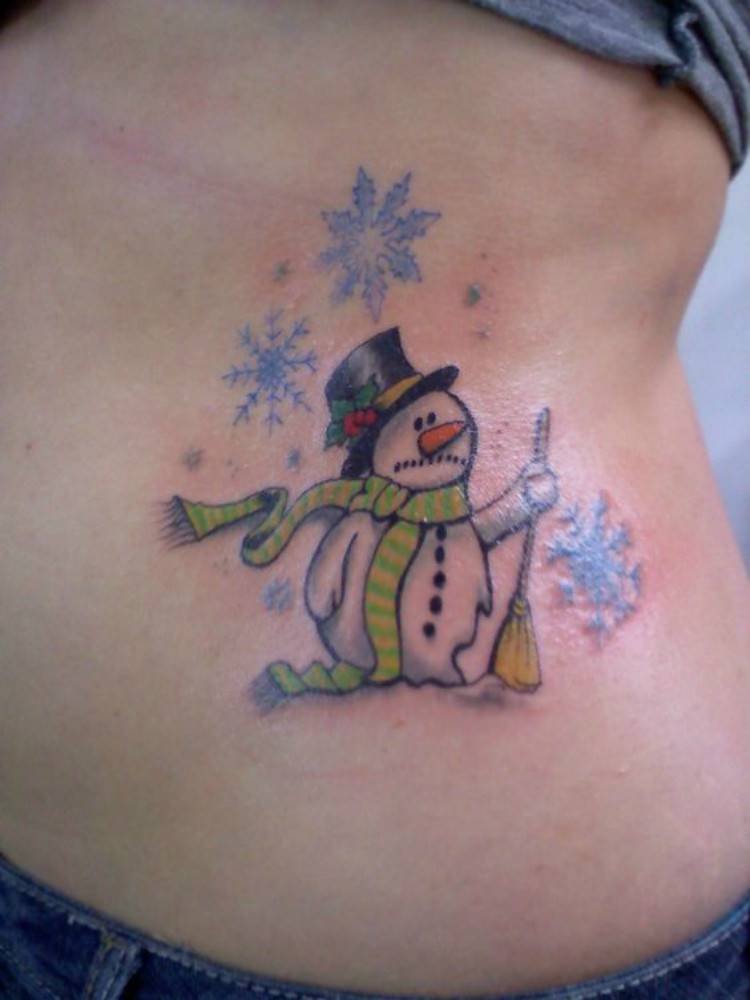 Cute Christmas Tattoo Designs You Need To Copy Now; Christmas Tattoo; Tattoo; Tattoo Designs; Cute Tattoo; Christmas Tree Tattoo; Snowflake Tattoo; Snowman Tattoo; Christmas; #christams #christmastreetattoo #tinytattoo #snowmantattoo #snowflaketattoo #cutetattoo #christmastattoo