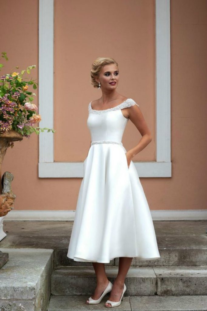 30 Gorgeous And Elegant Winter Wedding Dresses You Need Now - Women ...