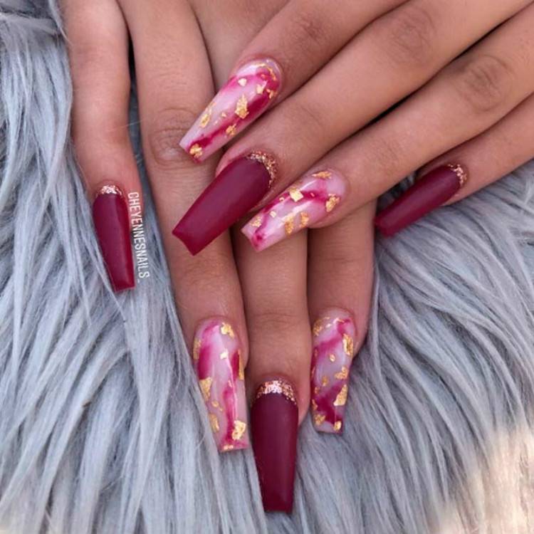 Stunning Burgundy Nail Designs You Should Try In 2021; Burgundy Nails; Nails; Nail Design; Burgundy Nail Color; Nail Color; Burgundy Square Nails; Burgundy Coffin Nails; Burgundy Stiletto Nails #nails #naildesign #burgundynail #burgundynaildesign #burgundycolor #coffinnail #stilettonail #squarenail #burgundycoffinnail #burgundystilettonail 