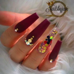 30 Stunning Burgundy Nail Designs You Should Try In 2021 - Women ...