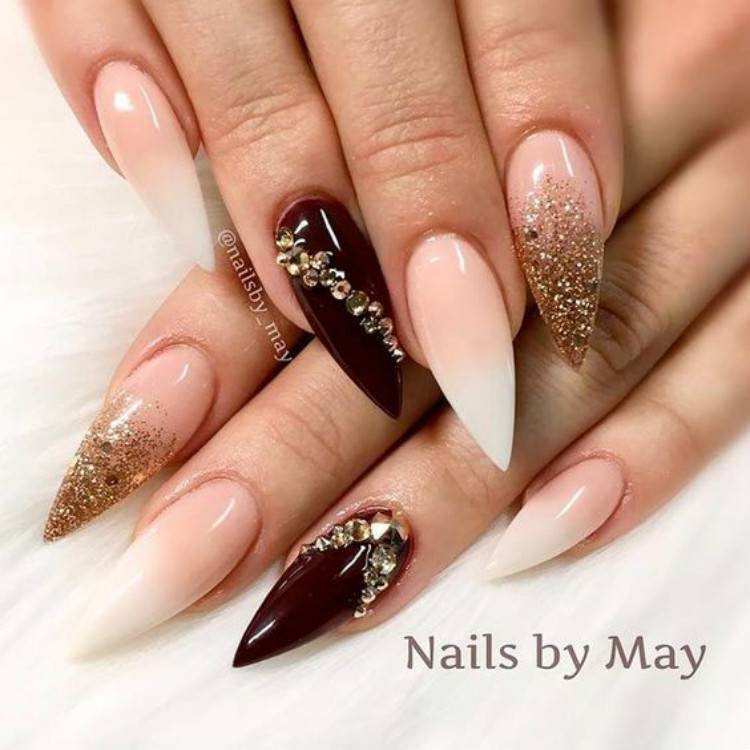 Stunning Burgundy Nail Designs You Should Try In 2021; Burgundy Nails; Nails; Nail Design; Burgundy Nail Color; Nail Color; Burgundy Square Nails; Burgundy Coffin Nails; Burgundy Stiletto Nails #nails #naildesign #burgundynail #burgundynaildesign #burgundycolor #coffinnail #stilettonail #squarenail #burgundycoffinnail #burgundystilettonail 