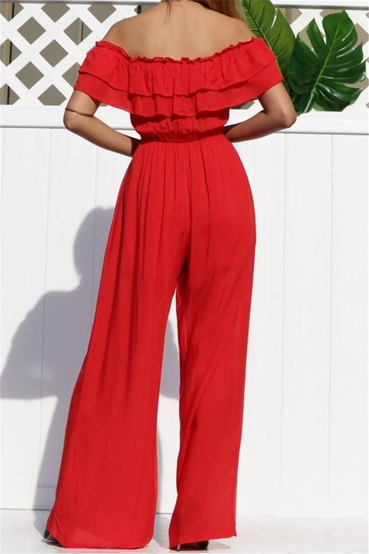 Stunning Valentine's Outfits For Your Perfect Date; Lace Dress;Red Lace Dress; Pink Lace Dress; Jumpsuit; Red Jumpsuit; Valentines Dress; Valentines Day; Sweater; Valentines Sweater; #lacedress #redjumpsuit #redlacedress #jumpsuit #valentinesdress #valentine #valentinesday #valentinessweater #sweater