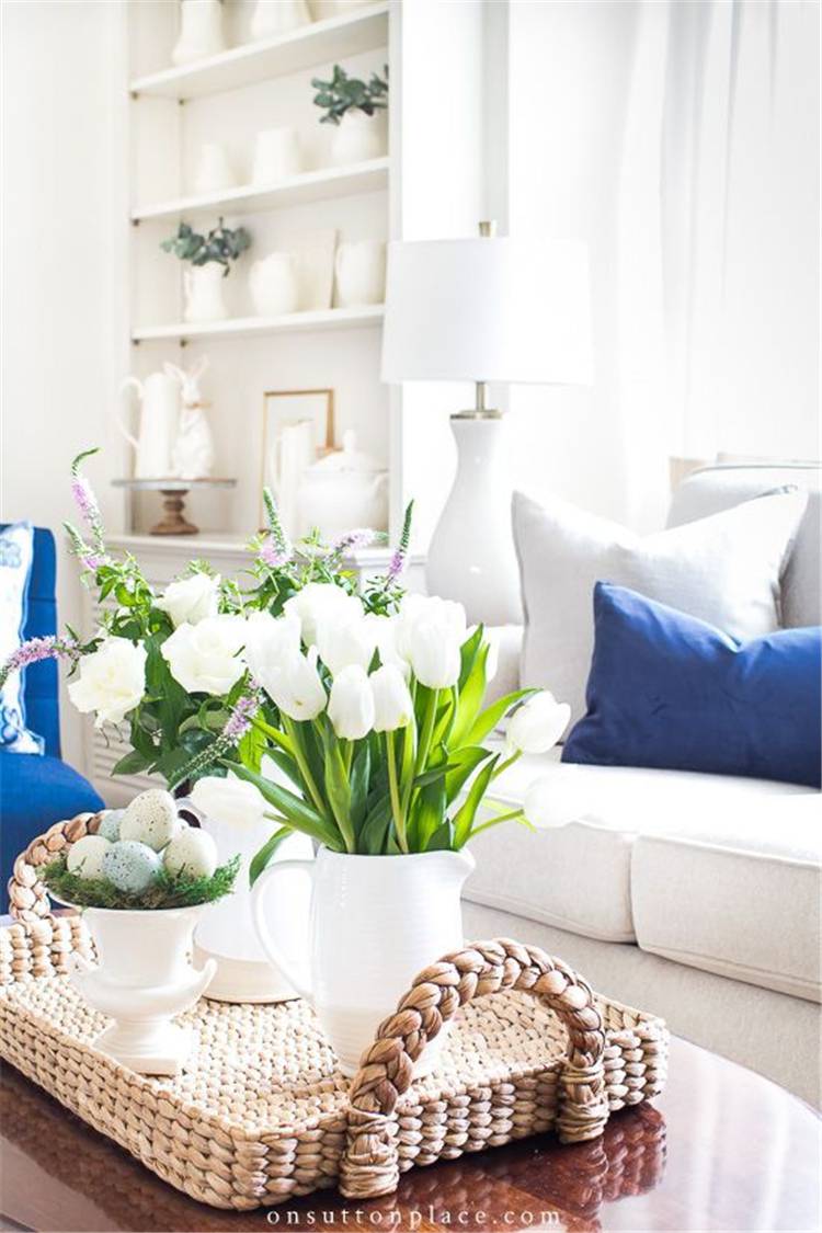 Spring Living Room Decoration Ideas With Flowers; Home Decor; Living Room Decor; Living Room; Spring Living Room; Spring Home Decor; Flower Home Decor; Cozy Living Room; Spring Flowers; #homedecor #springhomedecor #livingroom #springlivingroom #livingroomdecor #florallivingroom #springflowers