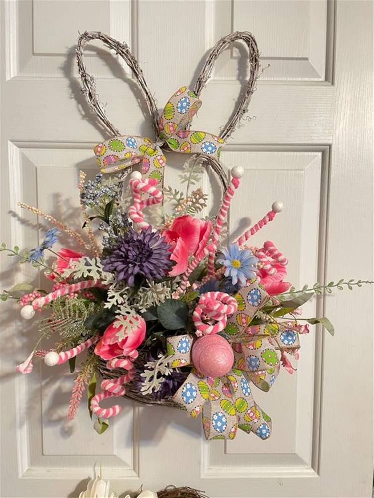 Brilliant Easter Decoration Ideas To Make Your Holiday Special; Home Decor; Holiday Decor; Table Decor; Easter; Easter Decor; Easter Table; Easter Table Deocr; Table Centerpiece; Easter Table Centerpiece; Easter Egg; Easter Bunny; Easter Flowers; Easter Wreath; #Easter #Easterdecor #easterholiday #easteregg #easterbunny #eastertable #tablecenterpiece #easterflowers #easterwreath