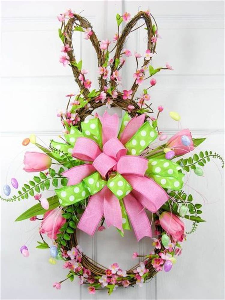 Brilliant Easter Decoration Ideas To Make Your Holiday Special; Home Decor; Holiday Decor; Table Decor; Easter; Easter Decor; Easter Table; Easter Table Deocr; Table Centerpiece; Easter Table Centerpiece; Easter Egg; Easter Bunny; Easter Flowers; Easter Wreath; #Easter #Easterdecor #easterholiday #easteregg #easterbunny #eastertable #tablecenterpiece #easterflowers #easterwreath