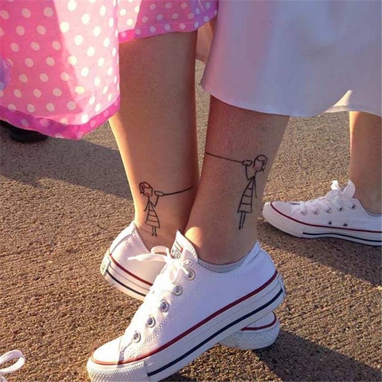 Cute Sister Tattoo Designs To Honor The Unbreakable Bond; Sister Tattoo; Tattoo; Tattoo Design; Sibling Tattoos; Cute Tattoo #sistertattoo #tattoo #tattoodesign #siblingtattoo #wristtattoo #ankletattoo #fingertattoo #fingersistertattoo