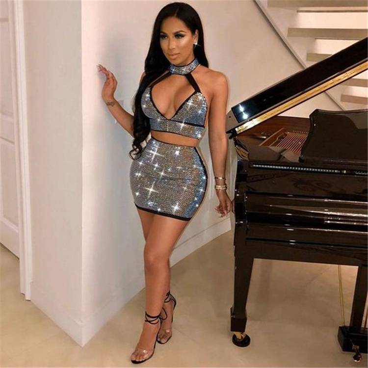 Sexy Club Outfits To Make You Glam In The Club; Party Outifts; Night Club Outfits; Sexy Outfits; Sexy Party Outifts; Sexy Night Club Outfits; Clubbing Outfits; Clubbing Bodycon Dress; Bodycon Skirt; Clubbing Jumpsuit; #outfits #partyoutfits #nightcluboutfits #sexyoutfits #partydress #jumpsuit #bodycondress #bodyconskirt