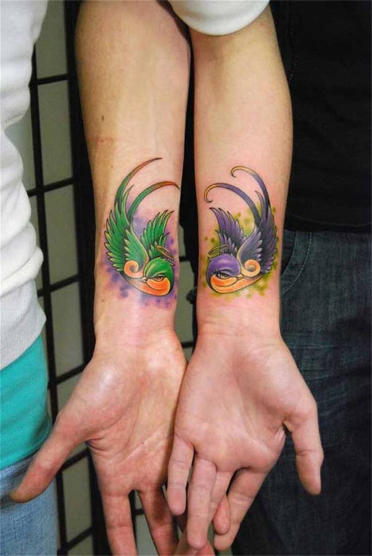 Unique Couple Matching Tattoo Designs For Sweet Couples; Couple Tattoo Ideas; Couple Tattoos; Matching Couple Tattoos;Simple Couple Matching Tattoo;Tattoos; Finger Matching Tattoo; Ankle Matching Tattoo; Shoulder Couple Matching Tattoo; #tattoo #couplematchingtattoo #matchingtattoo #fingermatchingtattoo #armmatchingtattoo #anklematchingtattoo #shouldermatchingtattoo #coupletattoo