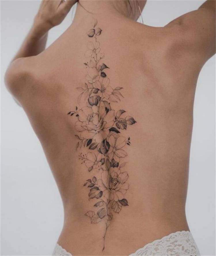Gorgeous And Pretty Floral Tattoo Designs You Must Love; Floral Tattoo; Tattoo Design; Tattoo; Pretty Floral Tattoo; Tulip Tattoo; Lily Tattoo; Back Floral Tattoo; Flower Tattoo; Ankle Floral Tattoo; Finger Floral Tattoo #tattoo #tattoodesign #floraltattoo #rosetattoo #tuliptattoo #lilytattoo #anklefloraltattoo #fingerfloraltattoo #watercolortattoo #cherryblossomtattoo