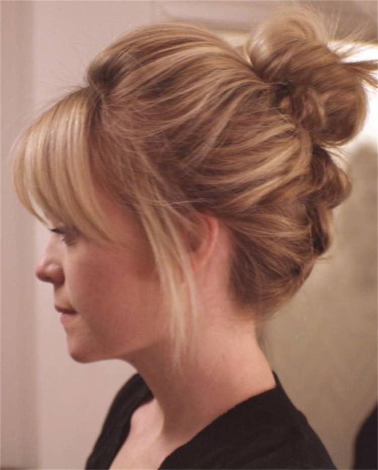 Easy And Quick Hairstyles For Busy Mornings; Easy Hairstyles; Quick Hairstyles; Time Saving Hairstyles; Ponytail Hairstyles; High Bun Hairstyles; Double Dutch Braids Hairstyles; Hairstyles; #hairstyles #easyhairstyle #quickhairstyle #timesavinghairstyles #ponytailhairstyle #doubledutchhairstyle #bunhairstyles