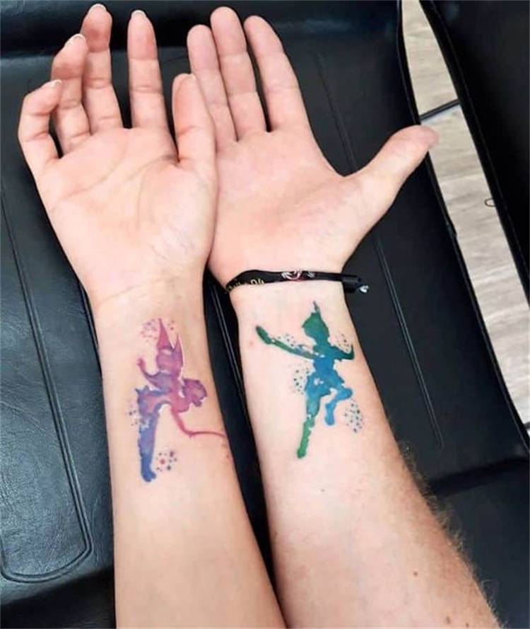 Unique Couple Matching Tattoo Designs For Sweet Couples; Couple Tattoo Ideas; Couple Tattoos; Matching Couple Tattoos;Simple Couple Matching Tattoo;Tattoos; Finger Matching Tattoo; Ankle Matching Tattoo; Shoulder Couple Matching Tattoo; #tattoo #couplematchingtattoo #matchingtattoo #fingermatchingtattoo #armmatchingtattoo #anklematchingtattoo #shouldermatchingtattoo #coupletattoo