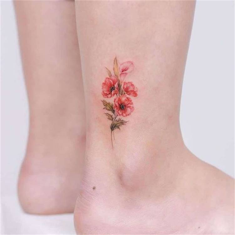 Gorgeous And Pretty Floral Tattoo Designs You Must Love; Floral Tattoo; Tattoo Design; Tattoo; Pretty Floral Tattoo; Tulip Tattoo; Lily Tattoo; Back Floral Tattoo; Flower Tattoo; Ankle Floral Tattoo; Finger Floral Tattoo #tattoo #tattoodesign #floraltattoo #rosetattoo #tuliptattoo #lilytattoo #anklefloraltattoo #fingerfloraltattoo #watercolortattoo #cherryblossomtattoo
