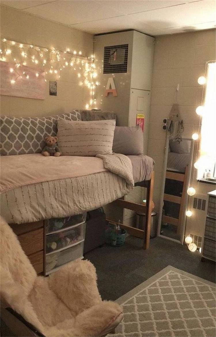 Dreamy Teen Girl Bedroom Ideas For Your Princess; Home Decor; Bedroom Decor; Girl Bedroom; Girl Bedroom Decoration; Teen Girl Bedroom; Pretty Bedroom; Bedroom Makeover; Boho Teen Girl Bedroom Decoration; Colorful Bedroom Decoration #bedroomdecoration #homedecor #girlbedroom #bedroommakeover #bohobedroom #prettybedroom #girlbedroomdecor