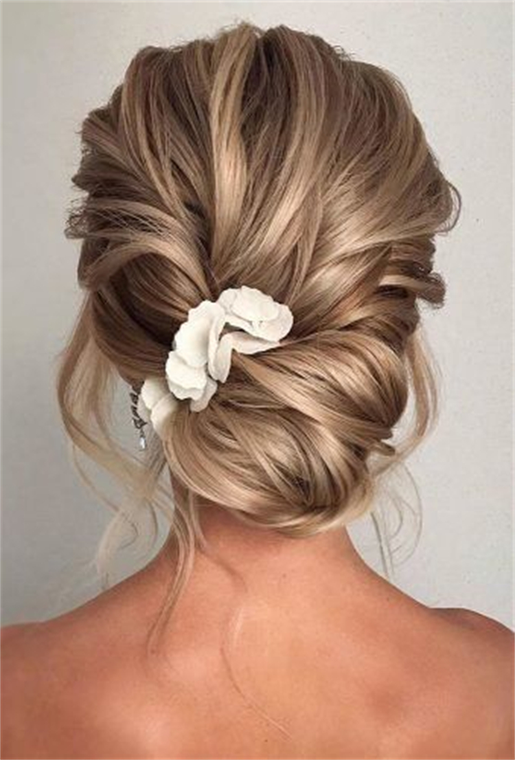 Gorgeous And Chic Updo Hairstyles For Your Inspiration; Hairstyles; Updo Hairstyles; Wedding Hairstyles; Chic Hairstyles; Bun Hairstyles; High Bun Updo Hairstyles; Low Updo Hairstyles; Braided Updo Hairstyles; #hairstyles #updo #updohairstyles #lowupdohairstyles #highbunupdohaistyles #braidedupdo #weddinghairstyles #chichairstyle