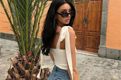 Sexy And Hot Outfits To Cool Your Summer; Summer Outfits; Summer Hot Outfits; Outfits; Summer Skirt; Mini Skirt; Floral Mini Skirt; Tank Top; Crop Top; Denim Shorts; Denim Pants; #summeroutfits #outfits #denimshorts #denimpants #croptop #tanktop #floralminiskirt #miniskirt