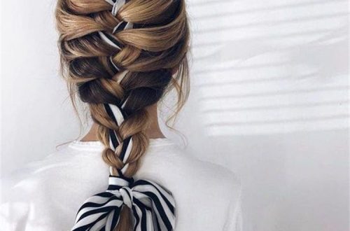 Hottest And Trendy Summer Hair Ideas For Your Inspiraiton; Summer Hair; Hair Ideas; Summer Hairstyles; Hairstyles; Summer Collarbone Bob; Half Up Half Down Hair; French Braids; #hairstyle #hairidea #summerhair #summerhairstyle #collarbonebobhair #halfuphalfdownhair #frenchbraids