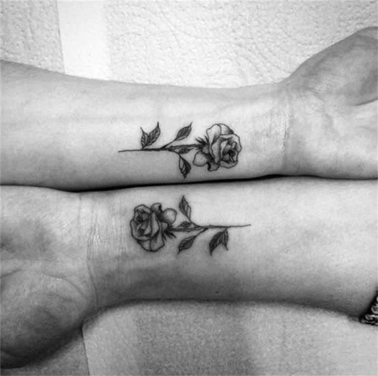 Stunning And Sweet Couple Matching Tattoo Designs For Your Inspiration; Couple Tattoo Ideas; Couple Tattoos; Matching Couple Tattoos;Simple Couple Matching Tattoo;Tattoos; Valentine's Day; Valentine's Tattoo #valentine's #valentine'stattoo #Tattoos #Coupletattoo#Matchingtattoo #matchingkeyand locktattoo #matchingmoonandsuntattoo #matchingkingandqueentattoo #matchingrosetattoo