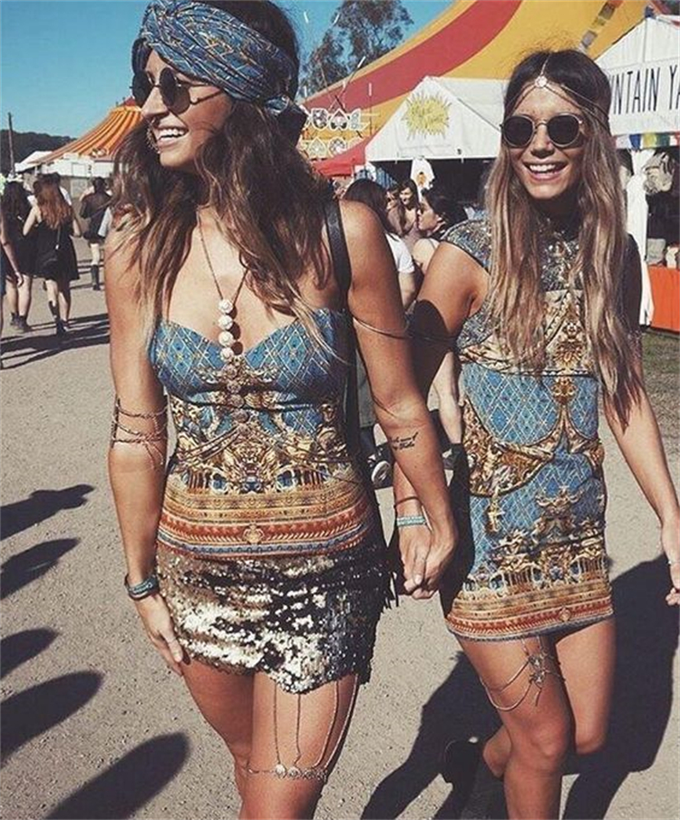 Hot And Sexy Festival Outfits For Coachella; Festival Outfits; Outfits; Coachella Outfits; Boho Coachella Outfits; Festival Coachella Outfits; Boho Style; Coachella Shorts; Layered Coachella Outfits #outfits #coachella #coachellaoutfits #coachellafestivaloutfits #festivaloutfits #bohocoachella #bohostyle #layeredcoachellaoutfits